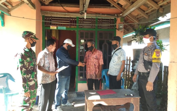 Pemdes Padang Hangat Salurkan BLT-DD Tahap III