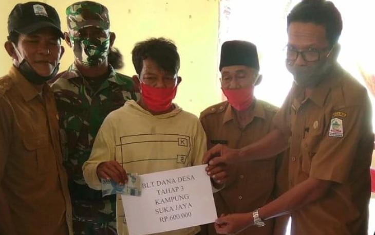 Desa Suka Jaya Kuala Baru Salurkan BLT DD Tahap III