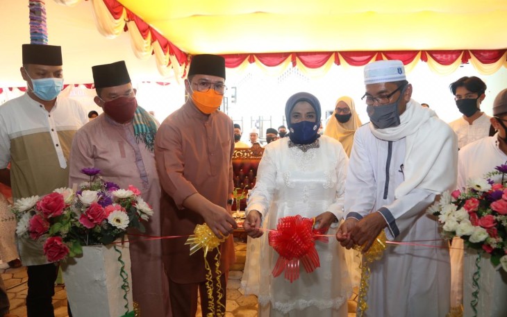Plt Walikota Tanjungpinang Resmikan Kios Ekonomi Jamaah