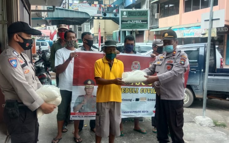Polres Tanjungpinang Baksos dalam Rangka HUT ke-75 Kemerdekaan RI