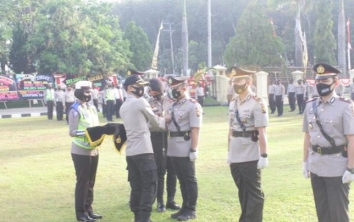 Kapolres OKU Timur Pimpin Sertijab Kasat Reskrim dan Kasat Intelkam