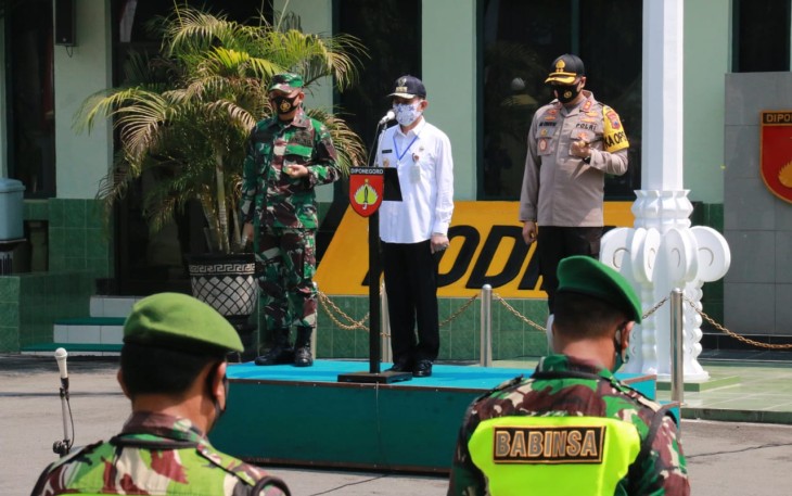 .