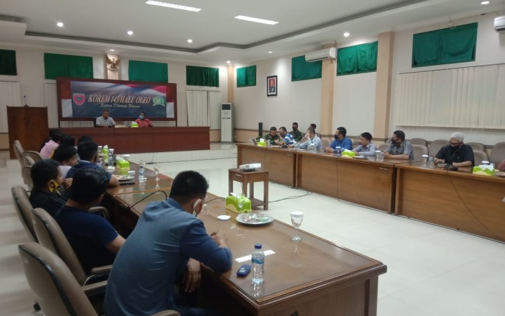 Cinta Perdamaian Warga Tolaki Silaturahmi Bersama Danrem 143/HO