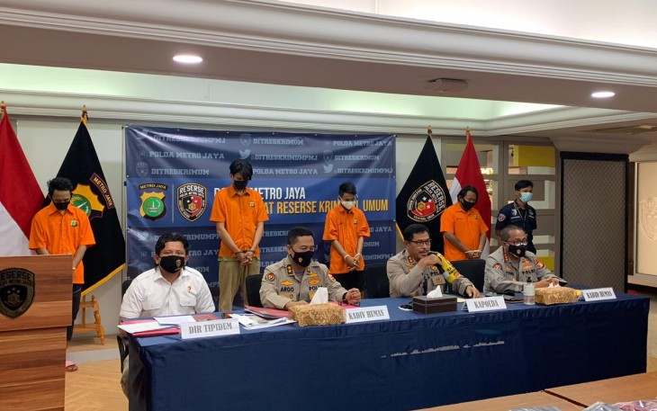 Divisi Humas Polri Irjen Argo Yuwono saat jumpa pers di Polda Metro Jaya, Senin (12/10/2020).