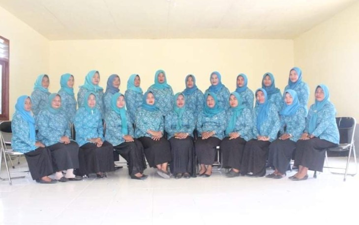 TP PKK Desa Waikeka Kecamatan Kapala Madang Kabupaten Buru Selatan