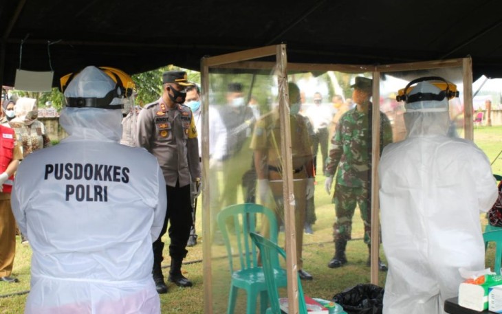 Masyarakat Antusias Ikuti Rapid Test Antigen Gratis Yang Dilaksanakan Polres Mukomuko 