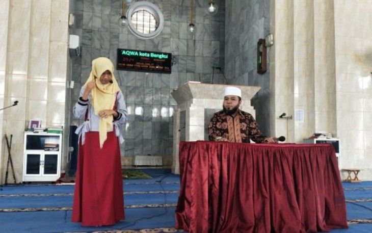 Wali Kota Bengkulu Helmi Hasan