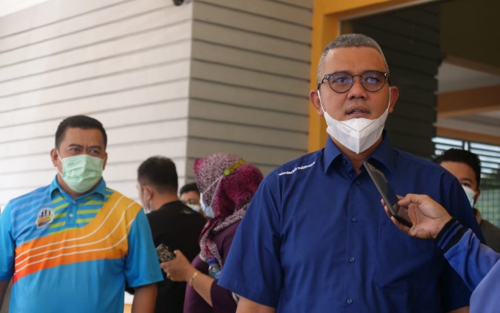Bupati Bintan Apri Sujadi