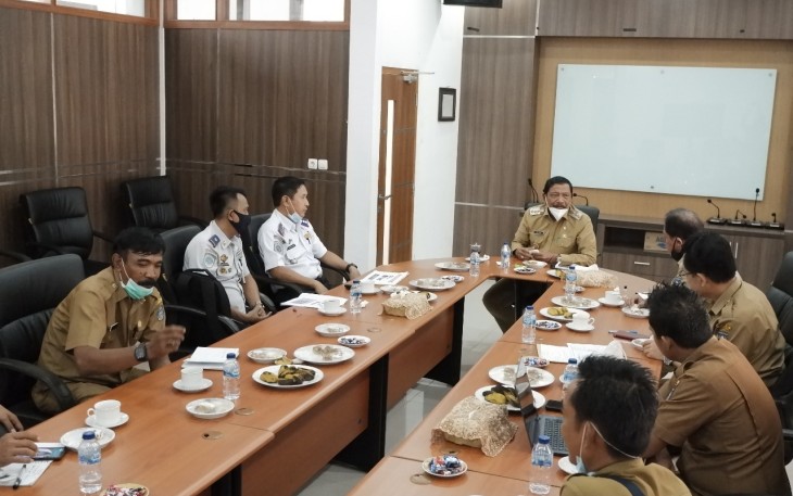 Bupati Bengkulu Utara Ir H Mian Saat Rapat Koordinasi di Dampingi Setdakab BU Bersama Dinas Perhubungan dan Disnakertrans Bengkulu Utara