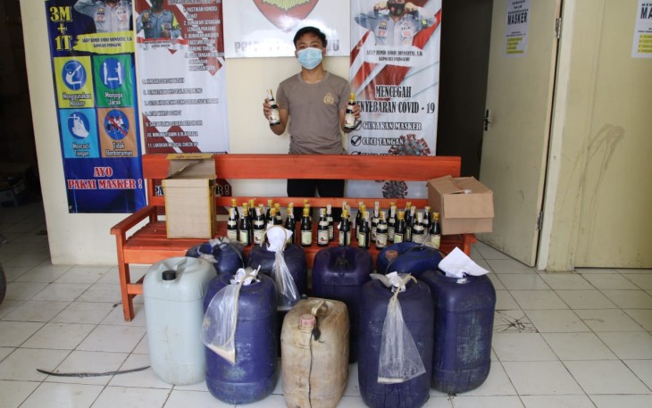 Operasi Cempaka Krakatau Polres Pringsewu Sita BB Miras Berbagai Merek 
