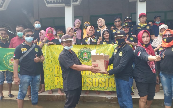Puskom Pati Peduli Warga Terdampak Bencana Banjir