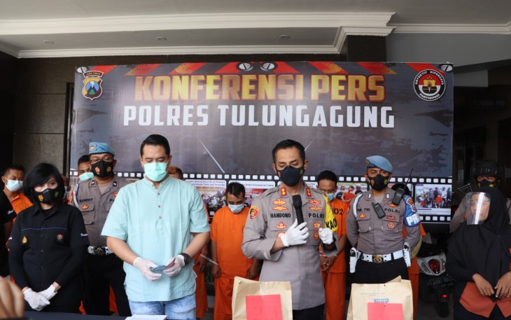 Polres Tulungagung Melakukan Konferensi Pers 