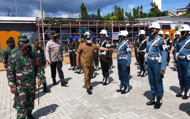 Kepala Kepolisian Daerah Maluku Irjen Pol Drs Refdi Andri MSi Melaksanakan Apel Kesiapan Pasukan 