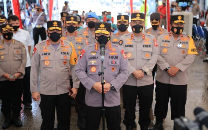 Kapolri Jenderal Polisi Listyo Sigit Prabowo blusukan ke sejumlah daerah untuk memastikan kegiatan ibadah masyarakat