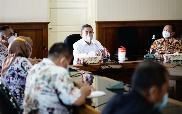 Bupati pimpin rapat evaluasi