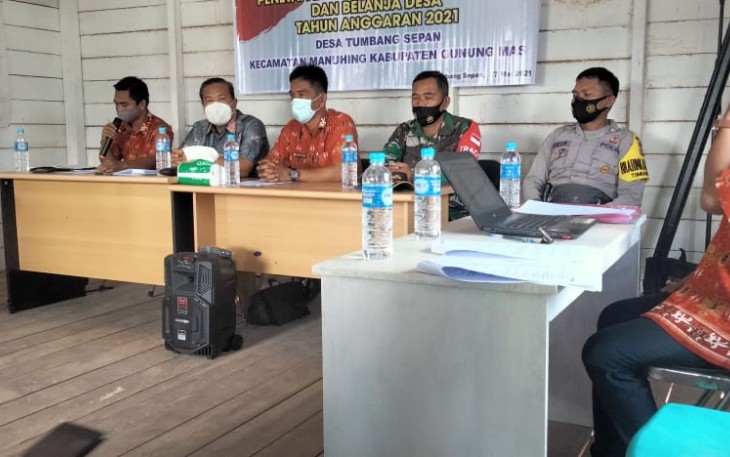 Koramil 1016-04/Tumbang Telaken Hadiri Musyawarah Desa