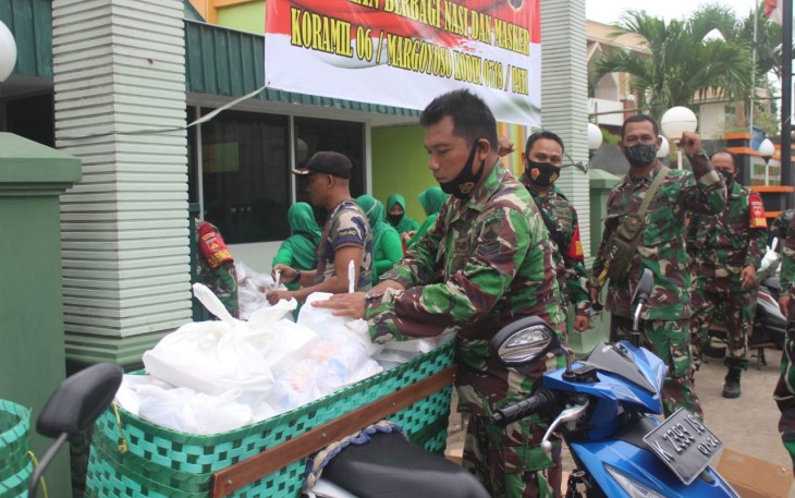Takjil on the road versi Koramil Margoyoso