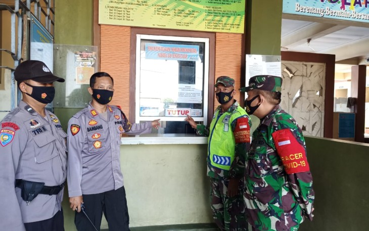 Koramil 01 Demak dan Polsek Demak Kota melaksanakan kegiatan patroli gabungan dalam monitoring objek-objek wisata di wilayah kecamatan Demak.