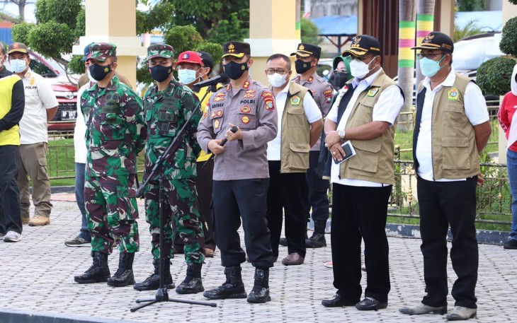 Polres Karimun Bersama TNI Gelar Apel Siaga Percepatan Penanganan Covid-19 dan Percepatan Vaksinasi