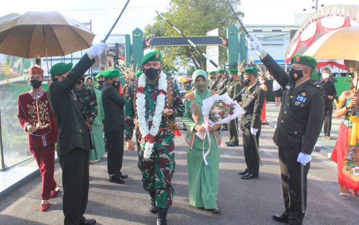 .