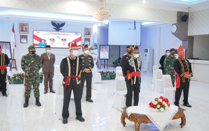 Maurits-Hengky Ikuti Upacara Peringatan Hari Lahir Pancasila 2021 Yang di Laksanakan Secara Virtual
