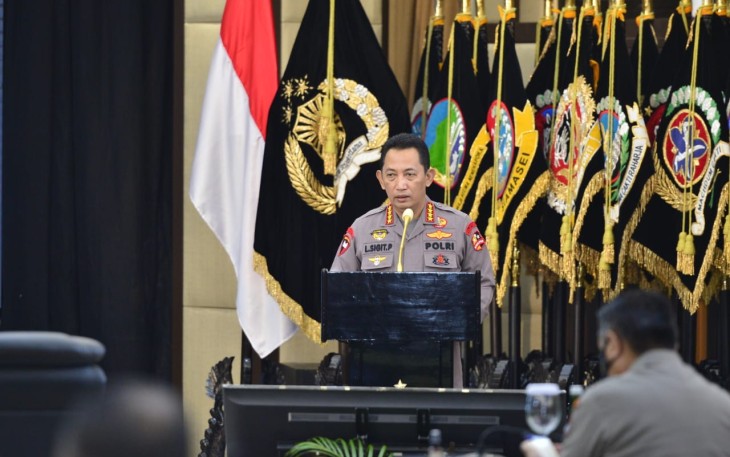 Kapolri Jenderal Listyo Sigit Prabowo membuka Rapat Kerja Teknis (Rakernis) gabungan Divisi Hukum (Divkum) Polri, Divisi Humas Polri, Divisi Hubinter Polri dan Divisi Teknologi Informasi dan Komunikasi (Div TIK) Polri, di Gedung Rupatama, Jakarta Selatan, Kamis (3/6/2021). 