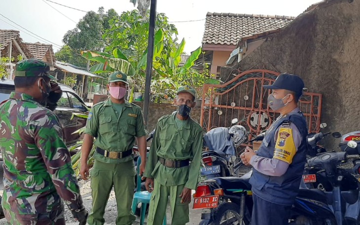 Komunikasi sosial antar instansi