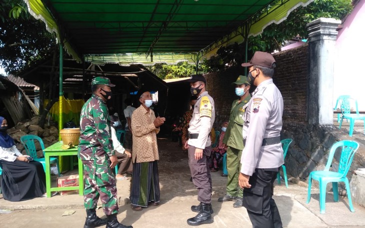 Cegah Penyebaran Covid-19 Pantau Hajatan Warga