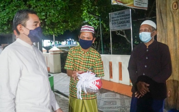 Bupati Haryanto tinjau langsung pemberlakuan PPKM