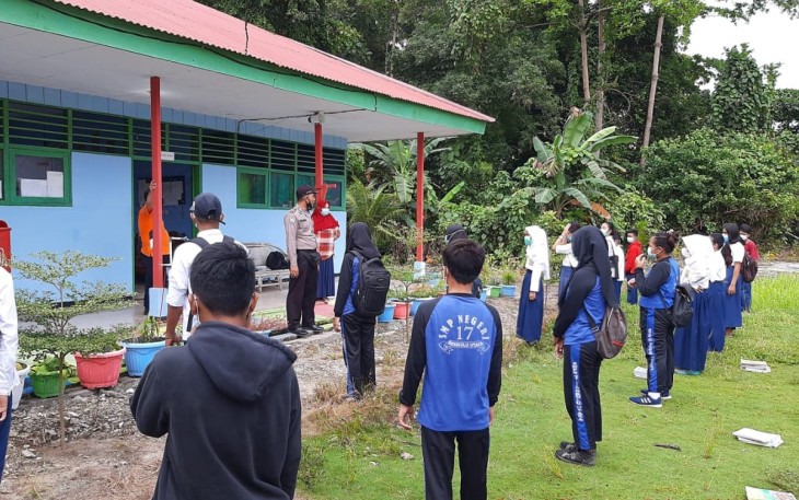 Polsek Enggano Tingkatkan Binluh