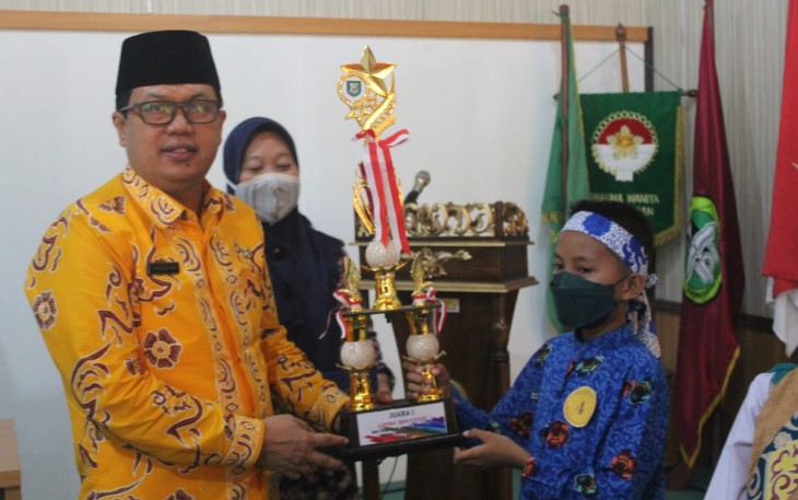 Kepala Dinas Perpustakan dan Kearsipan (DPK) Provinsi Bengkulu H Meri Sasdi 