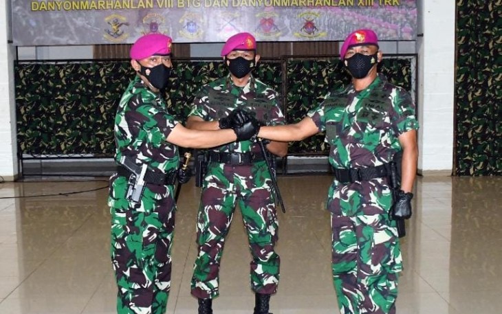 Foto bersama usai kegiatan serah terima jabatan