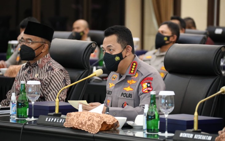 Rapat Lintas Sektoral, Kapolri Paparkan Strategi Cegah Lonjakan Covid-19 Saat Nataru