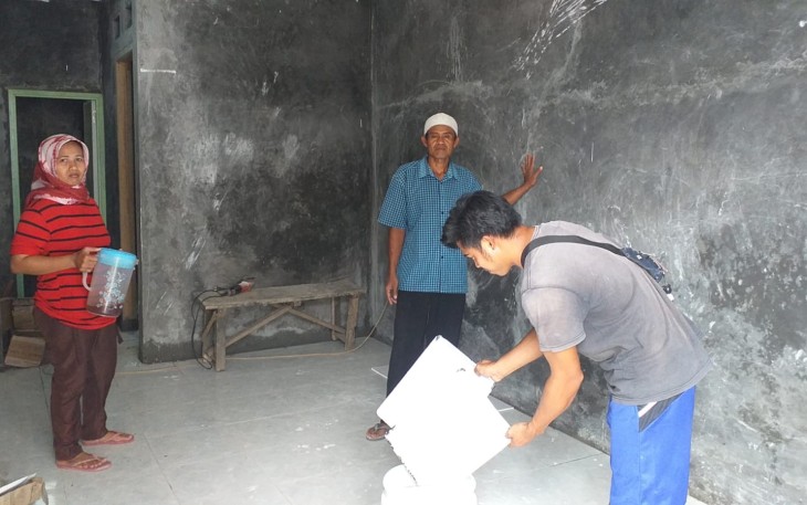 TMMD Perbaiki Rumah Nyaris Ambruk Milik Buruh Bangunan 