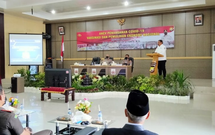 Bupati Mian Hadiri Rakor Anev Perkembangan Covid-19 Bengkulu Utara