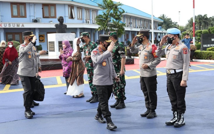 Kapolri Jenderal Listyo Sigit Prabowo bakal meninjau langsung masyarakat yang menjadi korban erupsi Gunung Semeru