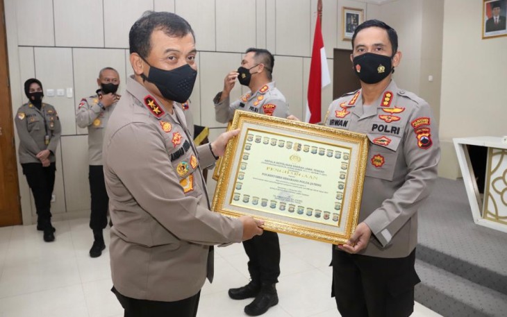 Kapolda Jawa Tengah, Irjen Pol Ahmad Luthfi, memimpin kegiatan penyerahan DIPA petikan T.A. 2022 