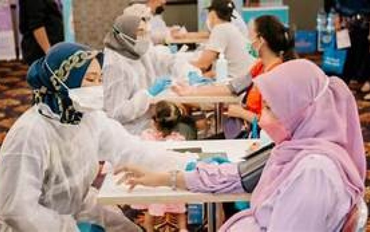 Kasus Melandai, Momentum untuk Genjot Vaksinasi