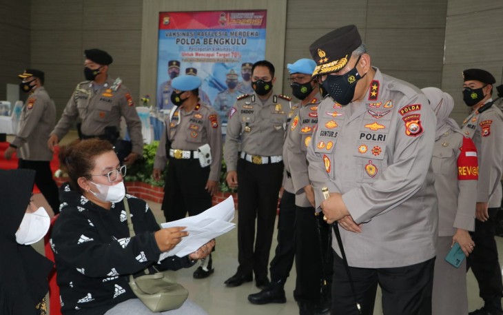  Polda Bengkulu kembali membuka gerai Vaksinasi Rafflesia Merdeka yang terpusat di Gedung Balai Buntar Kota Bengkulu.