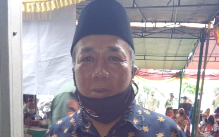 Ketua RW setempat Nasam