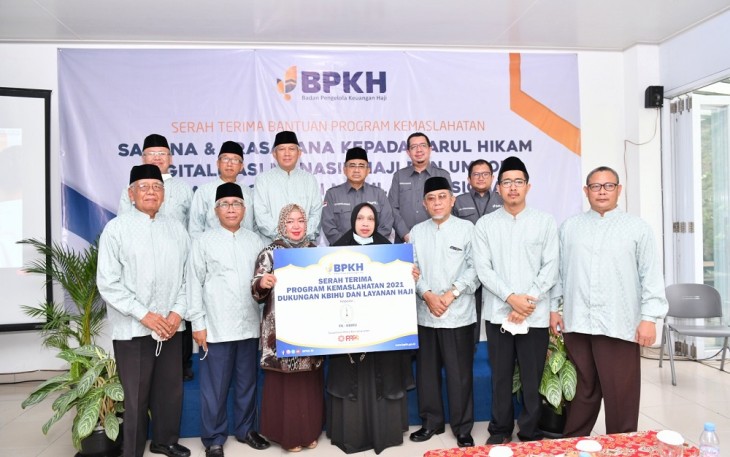 Bersama PPPA Daarul Qur'an dan DT Peduli, BPKH Serahkan Bantuan Program Kemaslahatan