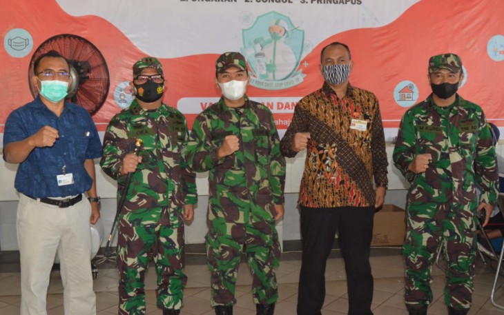 Vaksinasi untuk karyawan