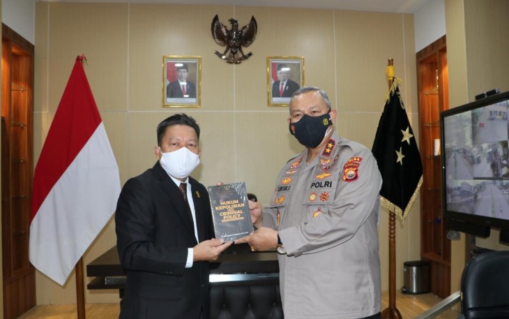 Polda Bengkulu Terima Penghargaan Lemkapi