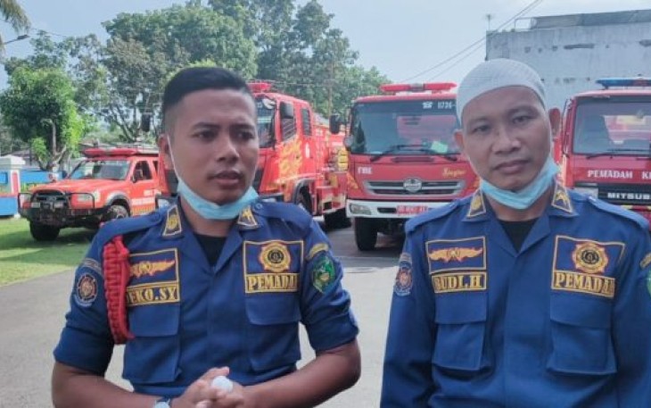 Ini Rahasia Personel Damkar Dapat Rejeki Nomplok Dari Helmi Hasan