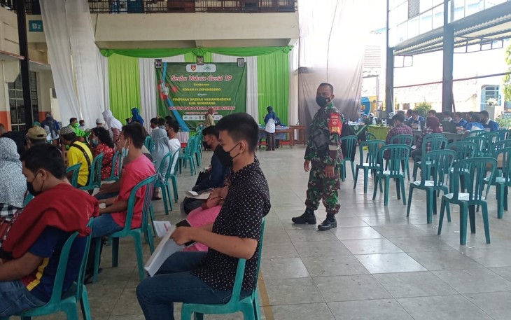 Pelaksanaan vaksinasi di SMK Muhammadiyah