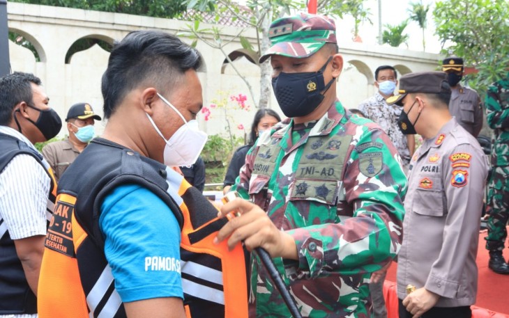 Forkopimda Blitar resmikan Satlak Covid-19