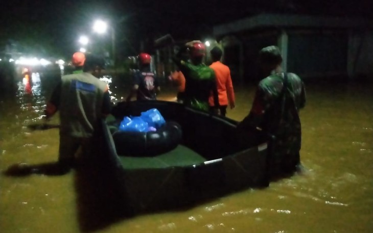 Penyaluran logistik