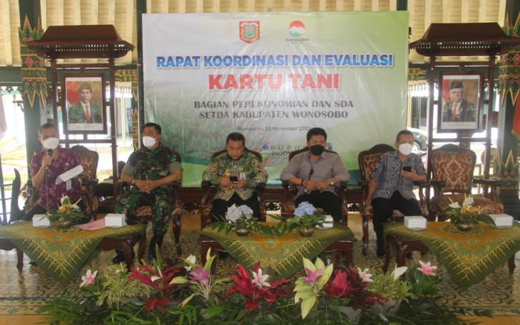 Rakor dan Evaluasi Kartu Tani 