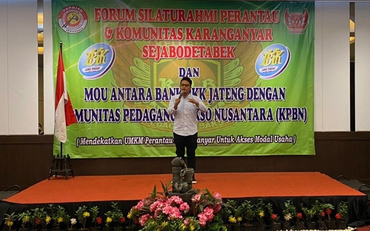Ilyas Akbar Almadani saat menghadiri acara forum silaturahmi warga perantau asal Karanganyar se-Jabodetabek. (Foto : Istimewa)