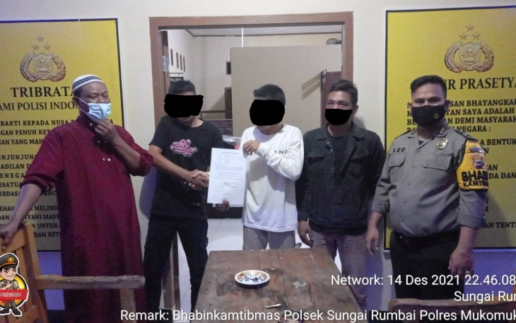 Mediasi Perkelahian Pelajar, Bhabinkamtibmas Gelar Problem Soving